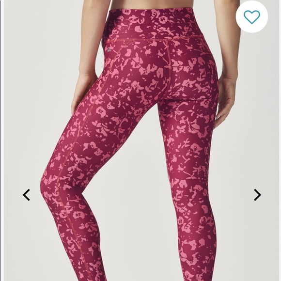 Fabletics High-Waisted Printed PowerHold Legging - Picture 3 of 3
